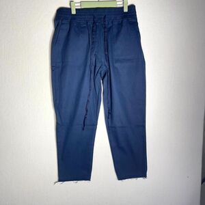 NWT Area Stars Navy Alipant Size M Ladies